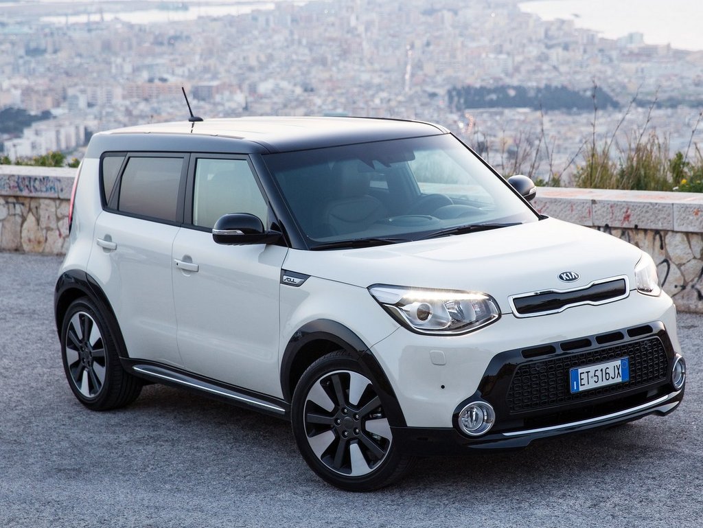 Замена салонного киа соул. Киа соул 2 белый. Kia Soul 2. Kia Soul 2013-2016. Kia Soul белая.