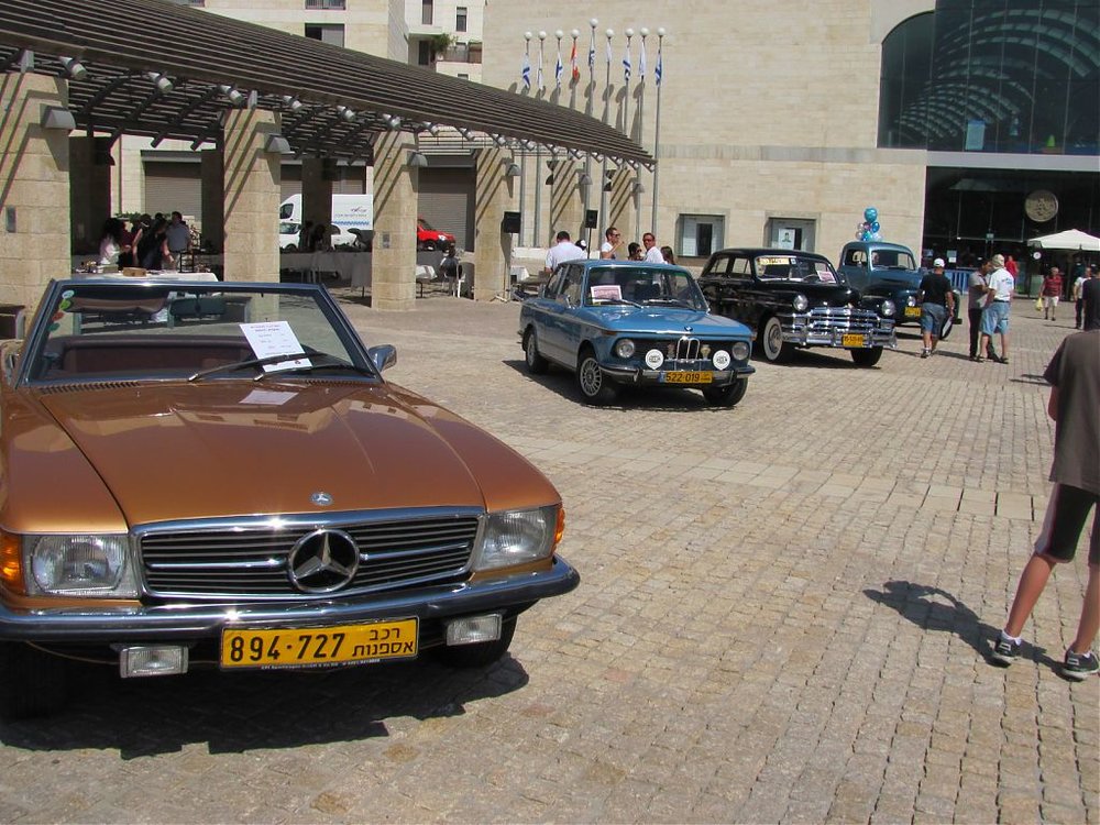 010.jpg