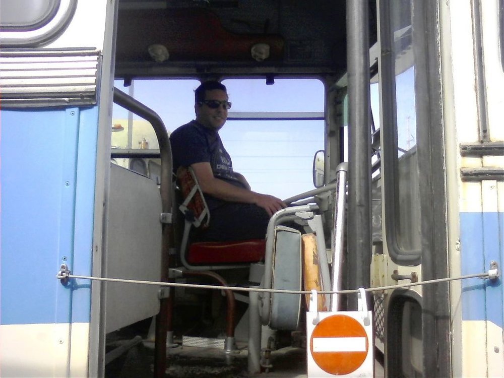 0219001022a.jpg
