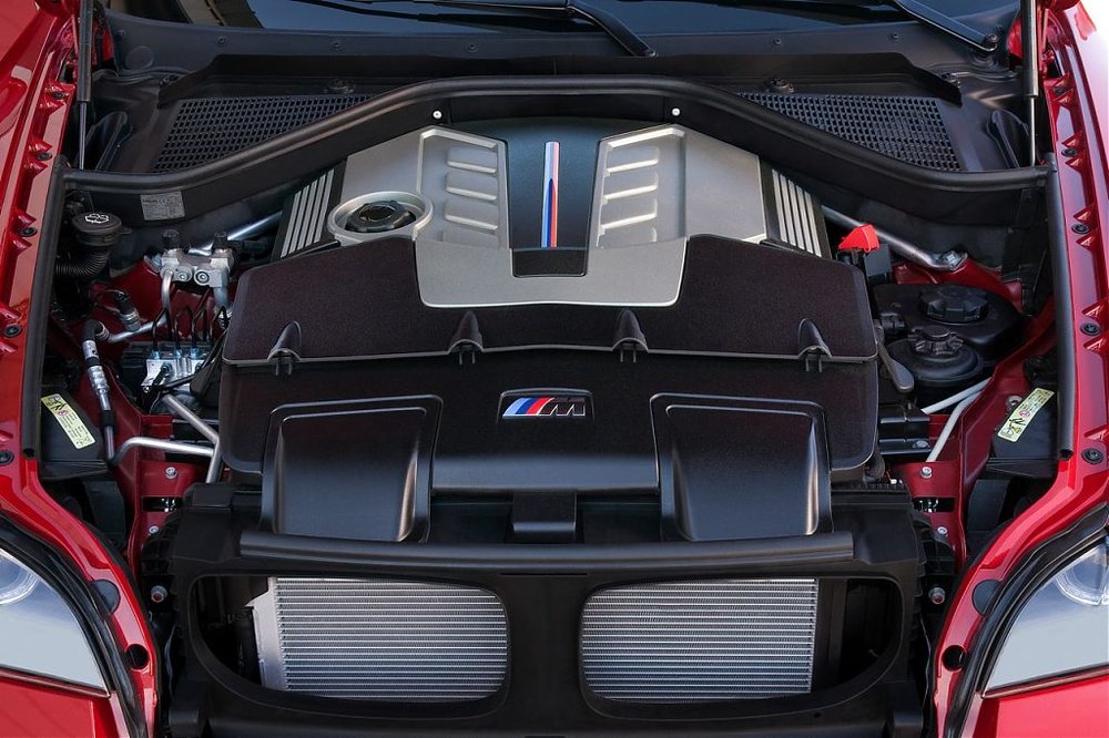 029_bmwx6mx5m.jpg