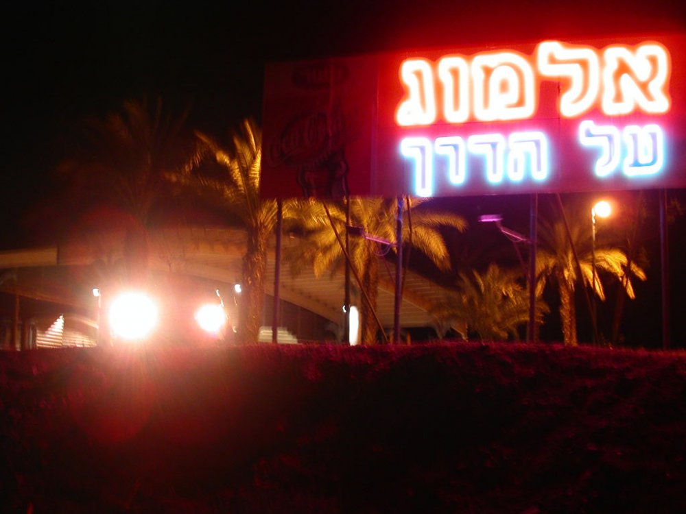 1.jpg
