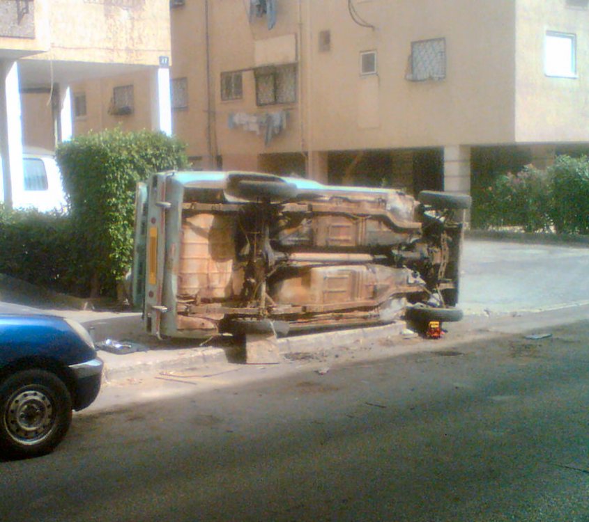 אסקורט002.jpg