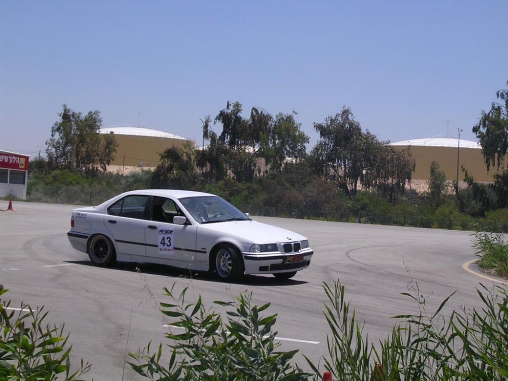 Bmw Drift - 4-4.jpg
