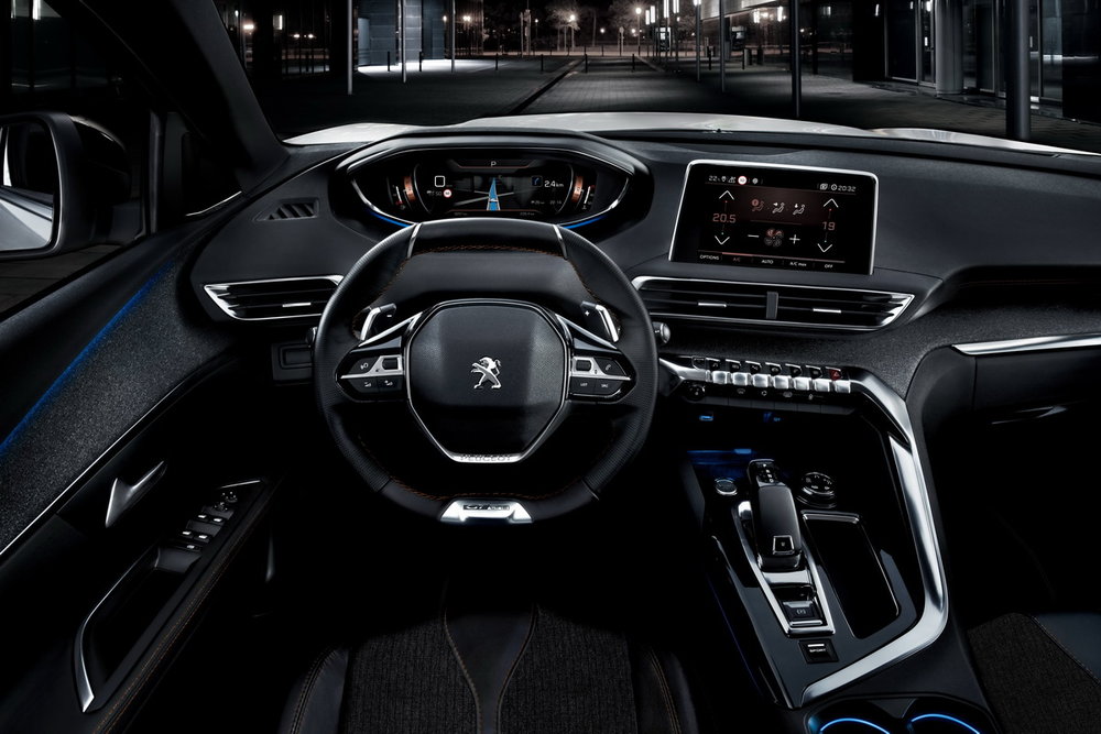 PEUGEOT_5008_SUV GT Line 0709STYP_305.jpg