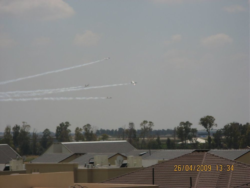 מפגן אוירובאטי עצמאות 61 012.jpg
