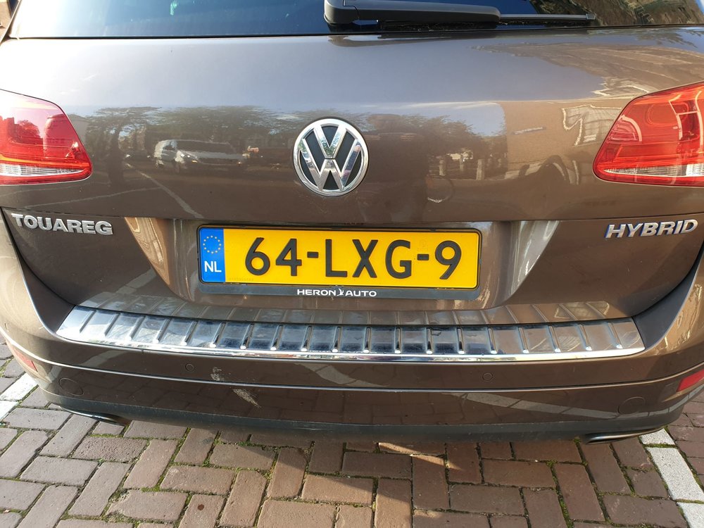 touareg hybrid.jpg