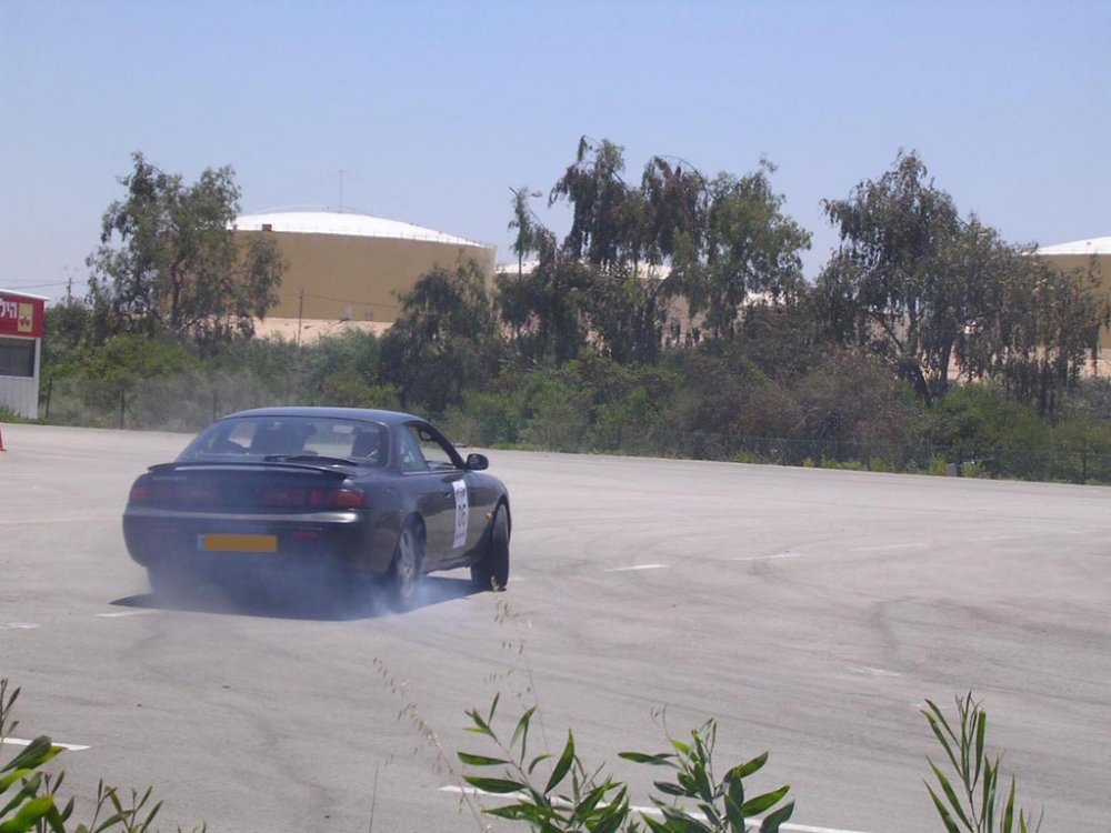 Nissan Drift - 3-3.jpg