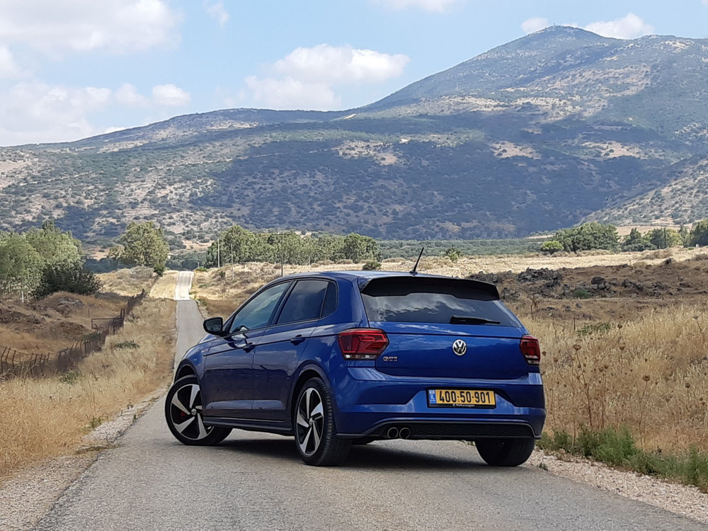 פולקסווגן-פולו-GTI-2018-02.jpg