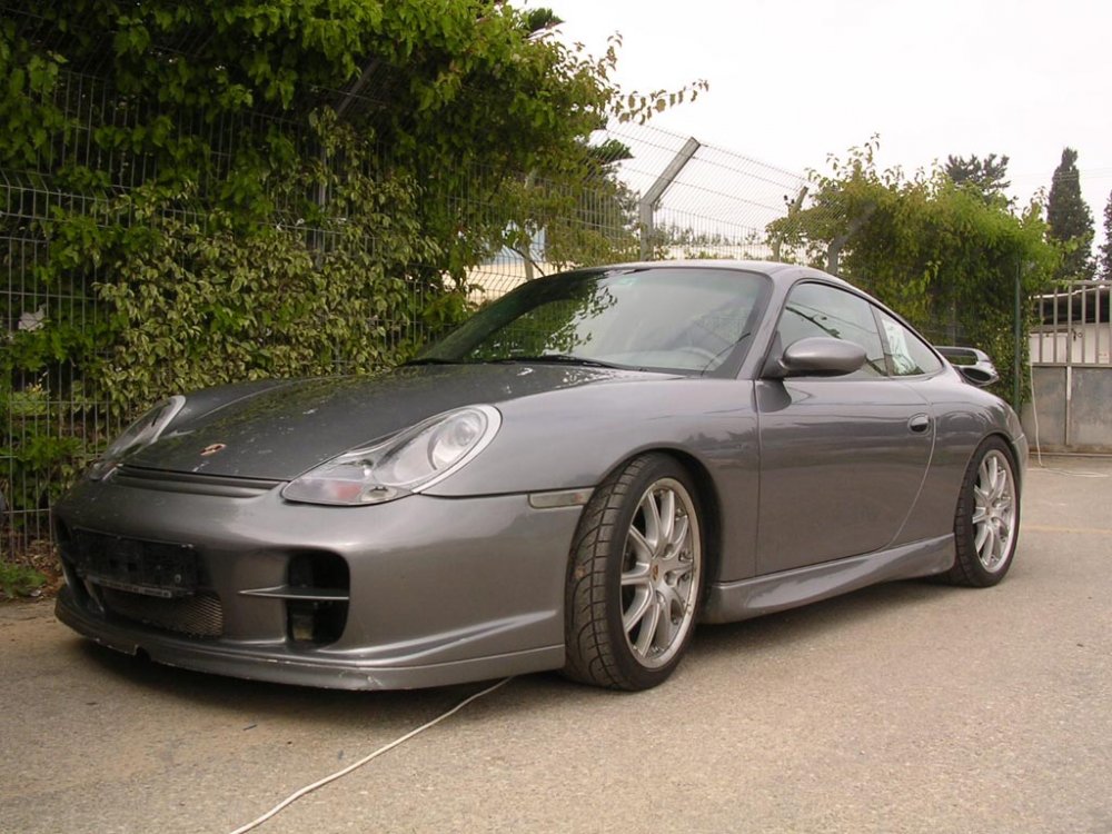 Porsche 2.jpg