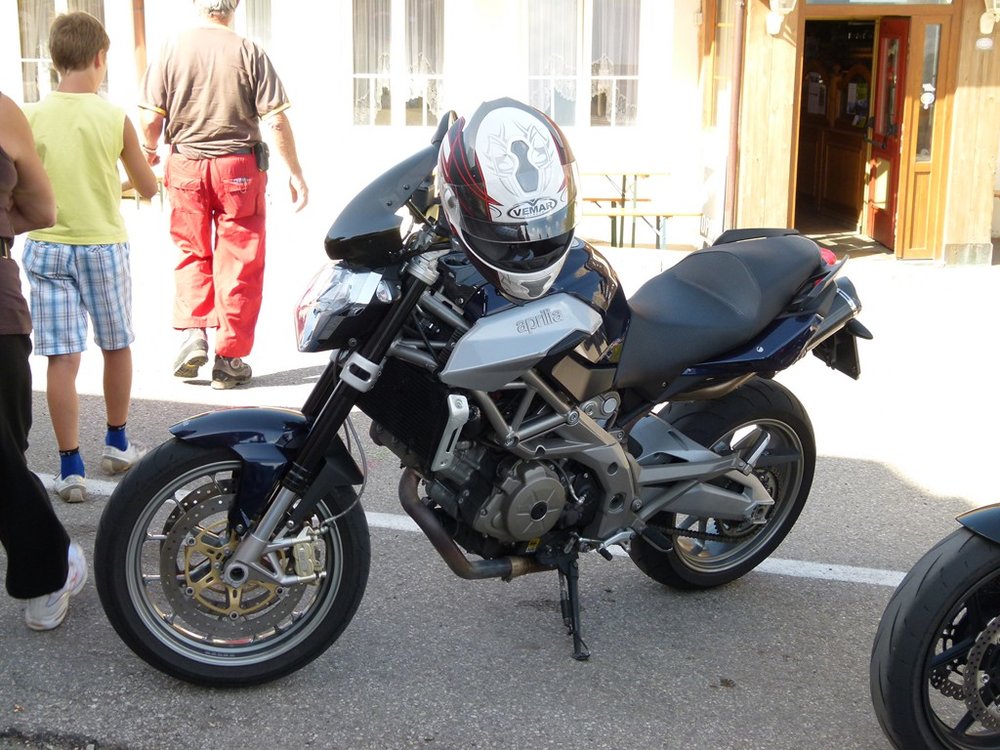 P1000386 (Copy).JPG