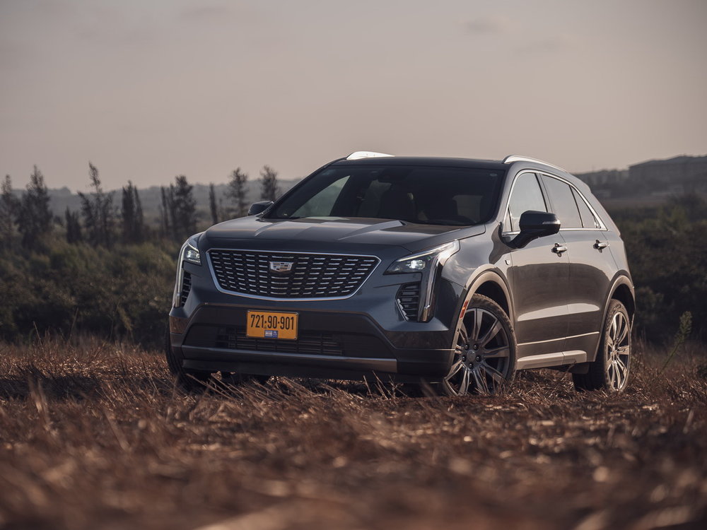 MAIN-קאדילק-XT4.jpg