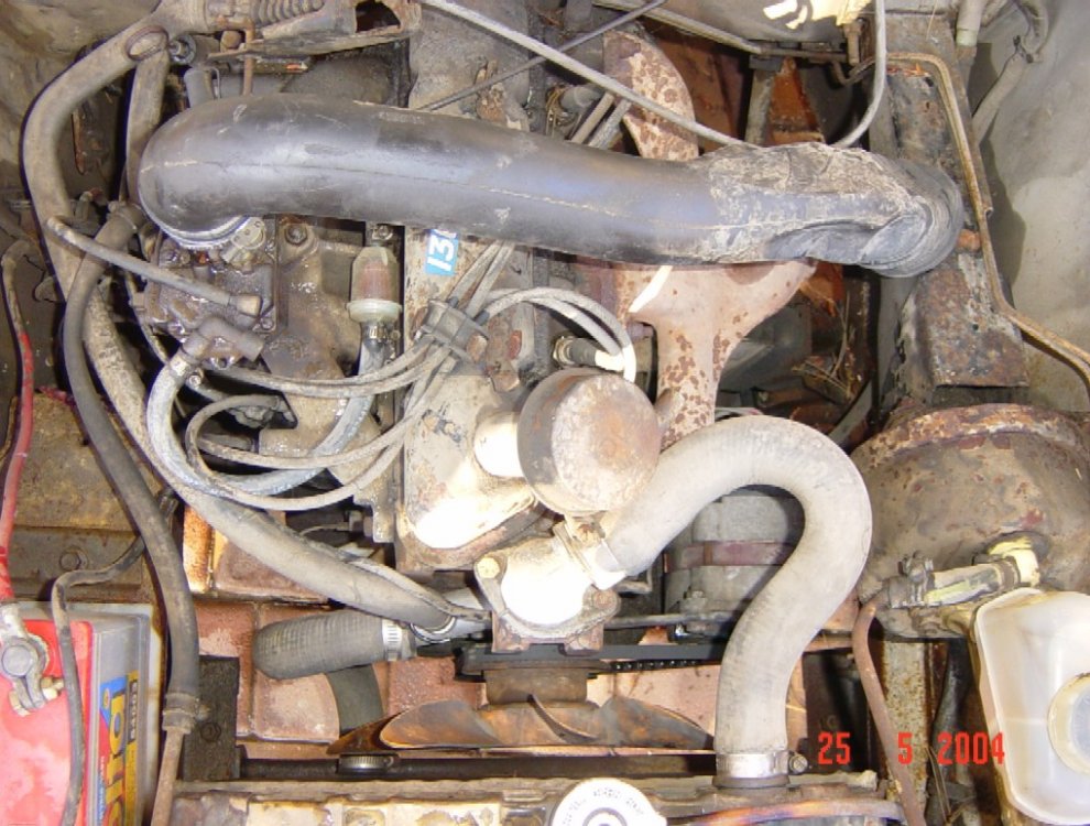 engine top view.jpg