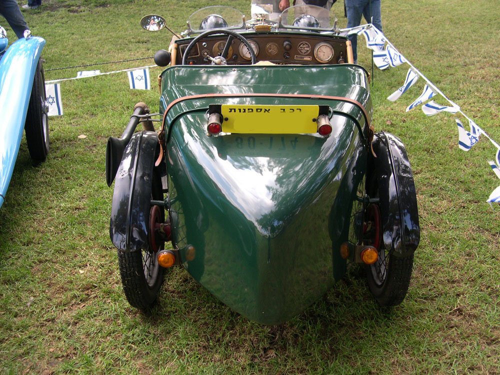 c 032.jpg