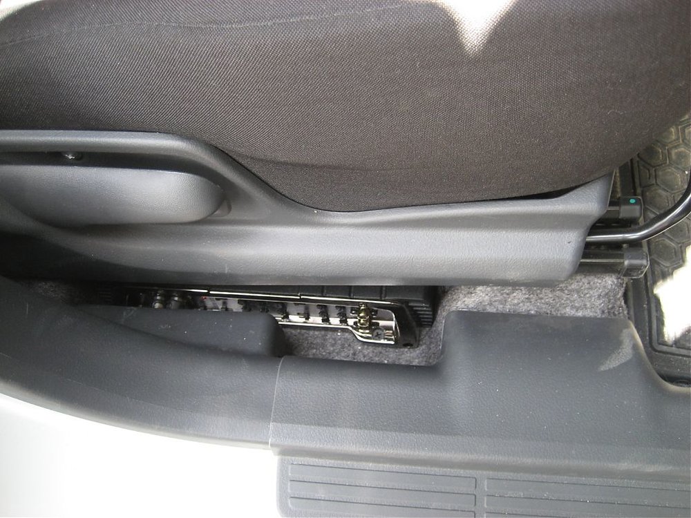 Suzuki Alto 011.jpg