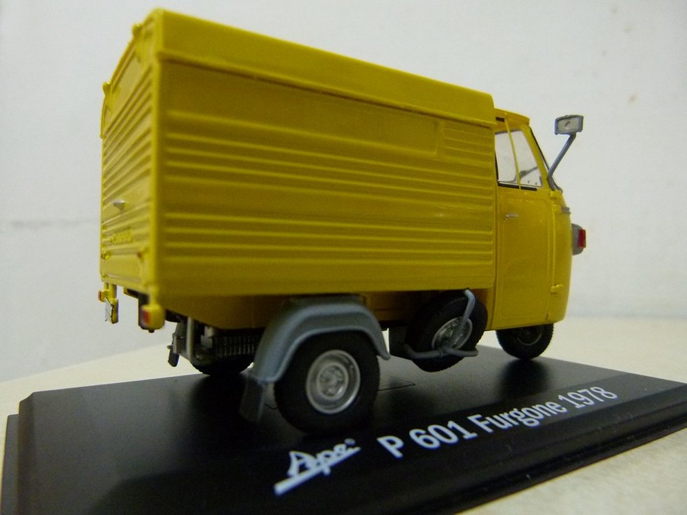 P1000714 (Copy).JPG