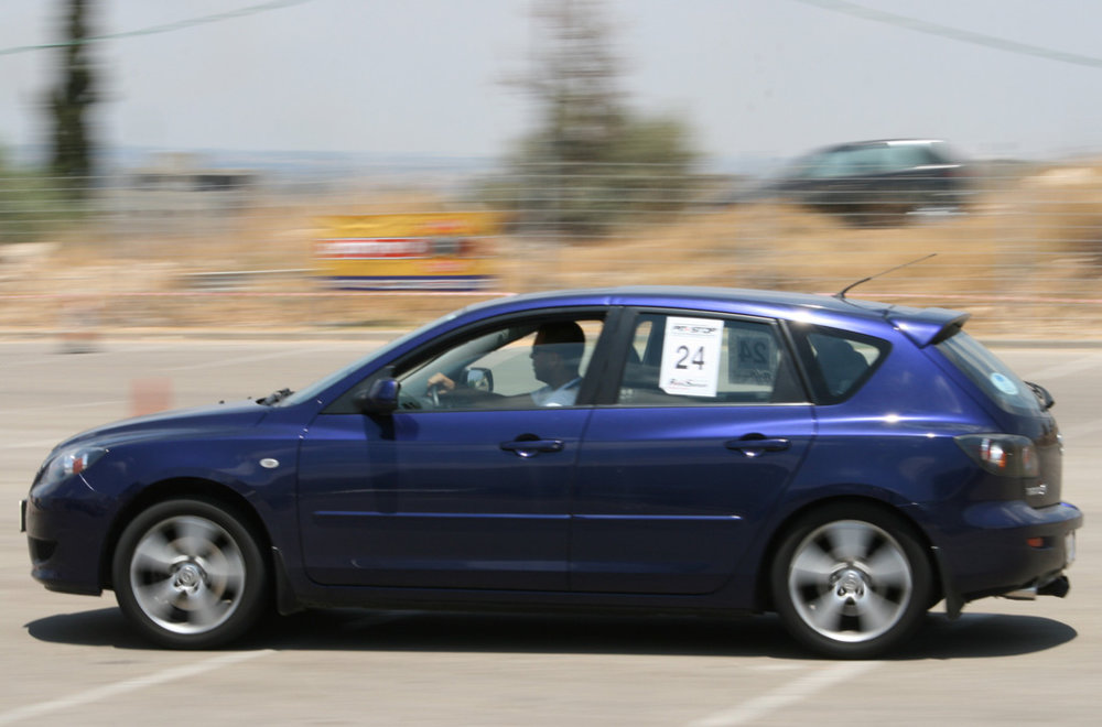 mazda 3 2.jpg