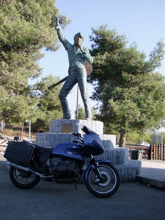 אלוויס 111.jpg