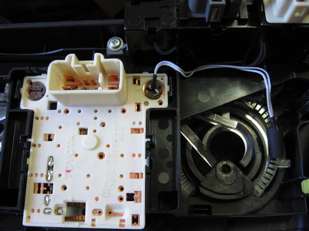 LED 033 (Large).jpg