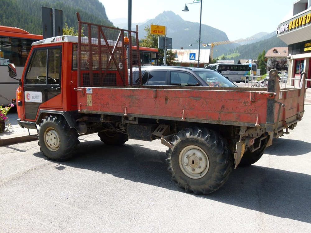 P1000365 (Copy).JPG