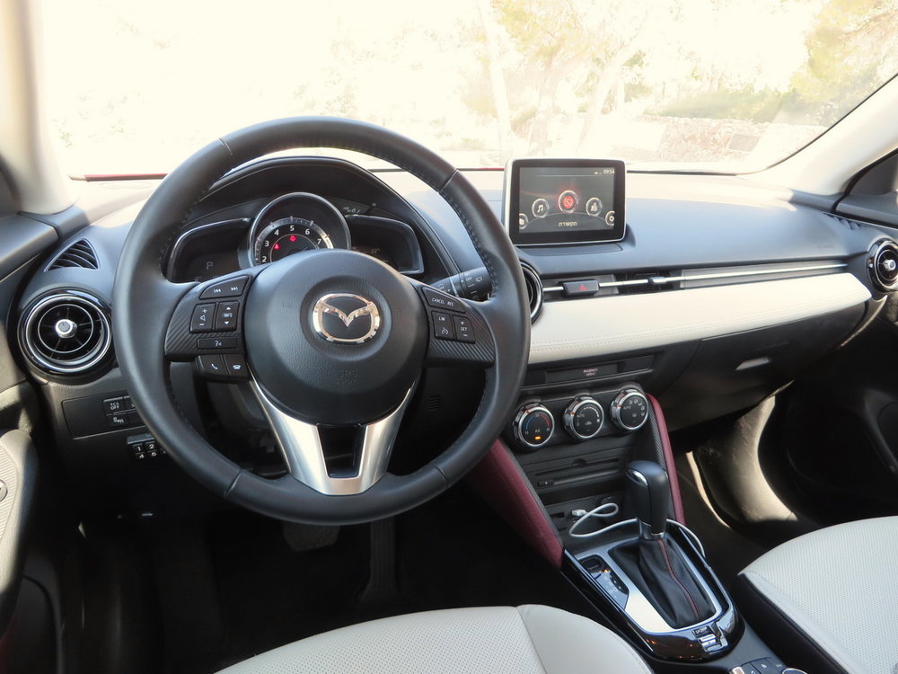 מאזדה-CX3-13.jpg