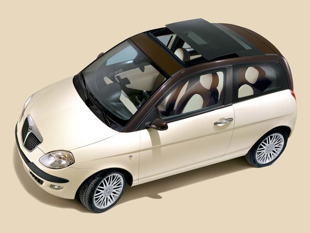 Ypsilon%20B-Kini_1024.jpg