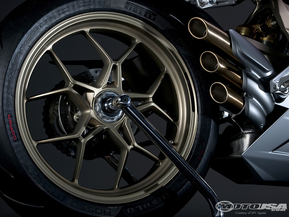 2011-MV-Agusta-F3-5.jpg