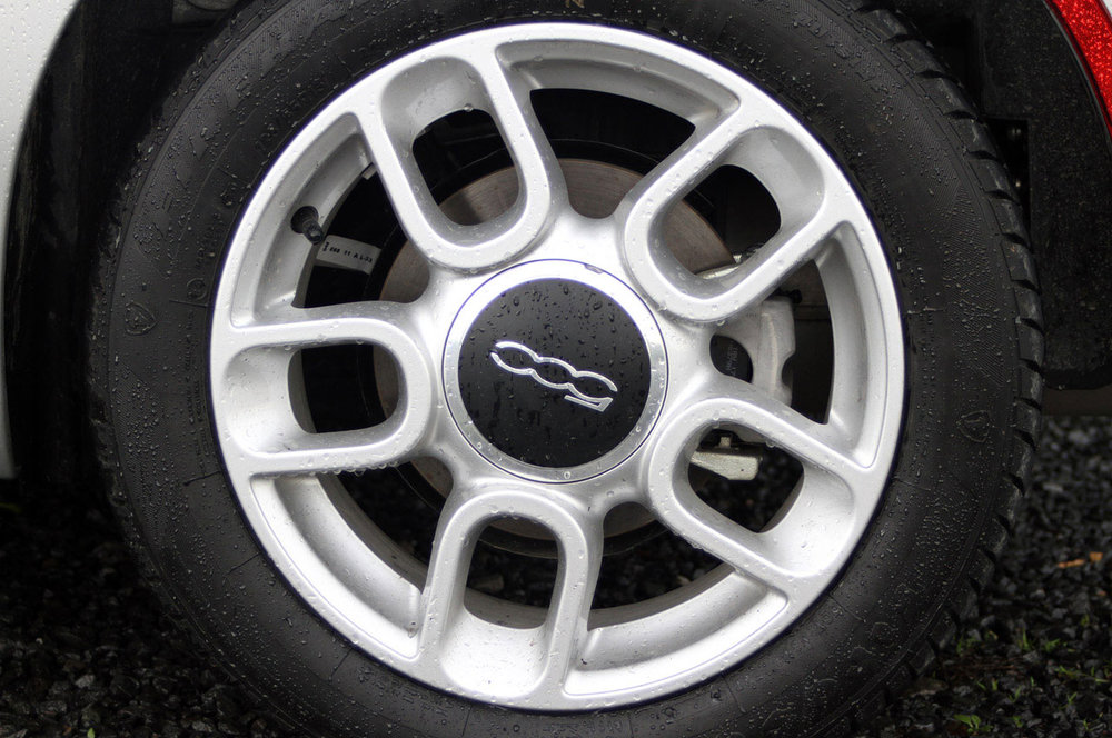 2012-Fiat-500-Wheels-Rims-01.jpg