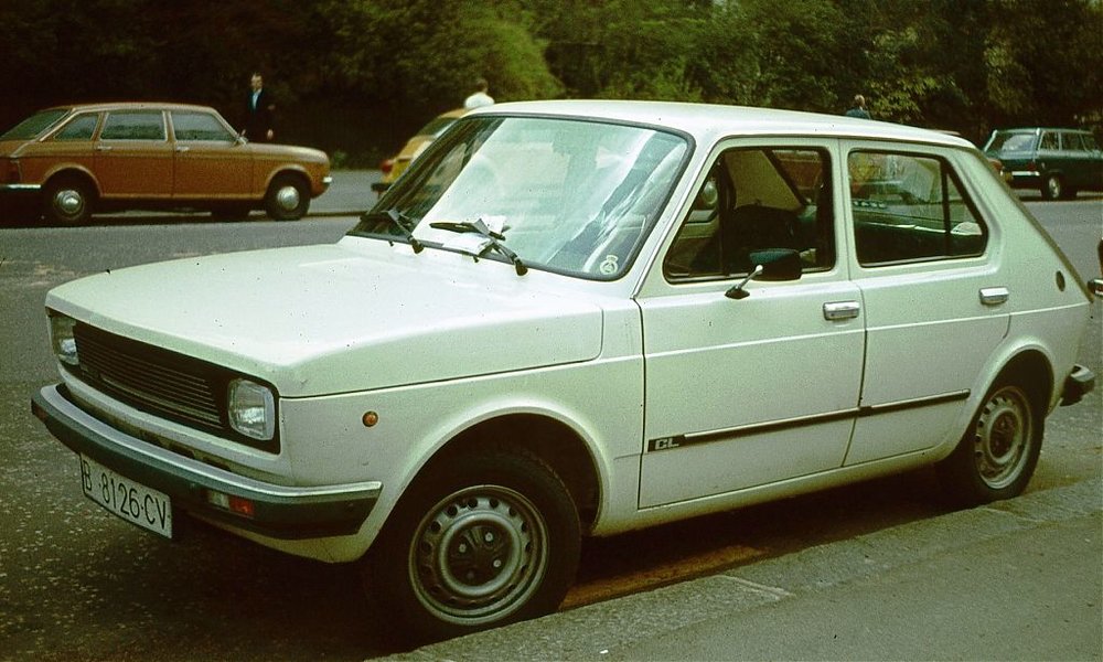 FIAT 127 4 DOOR.jpg