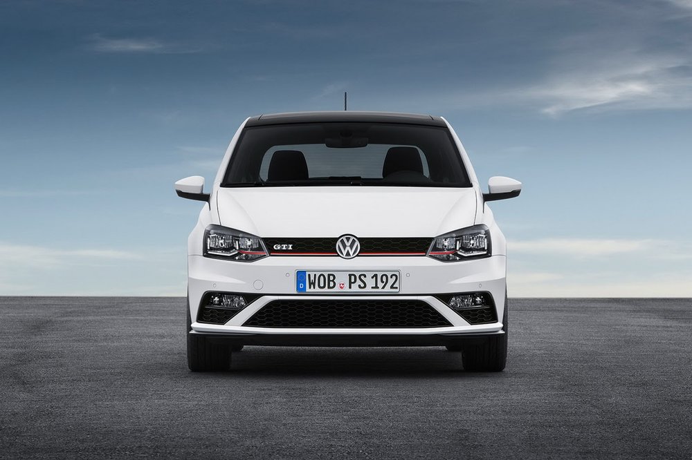 2015-VW-Polo-GT-Facelift-06.jpg
