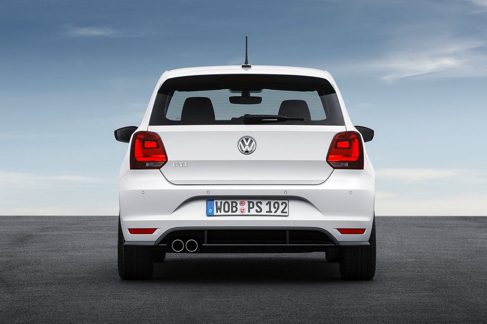 2015-VW-Polo-GT-Facelift-07.jpg