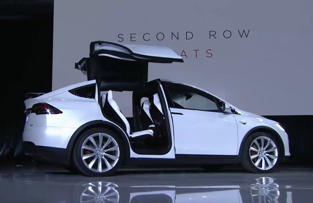 2016-tesla-model-x-launch-in-fremont-california_100529204_l.jpg