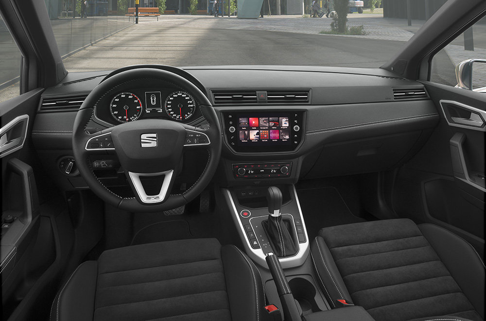 SEAT Arona 101L.jpg