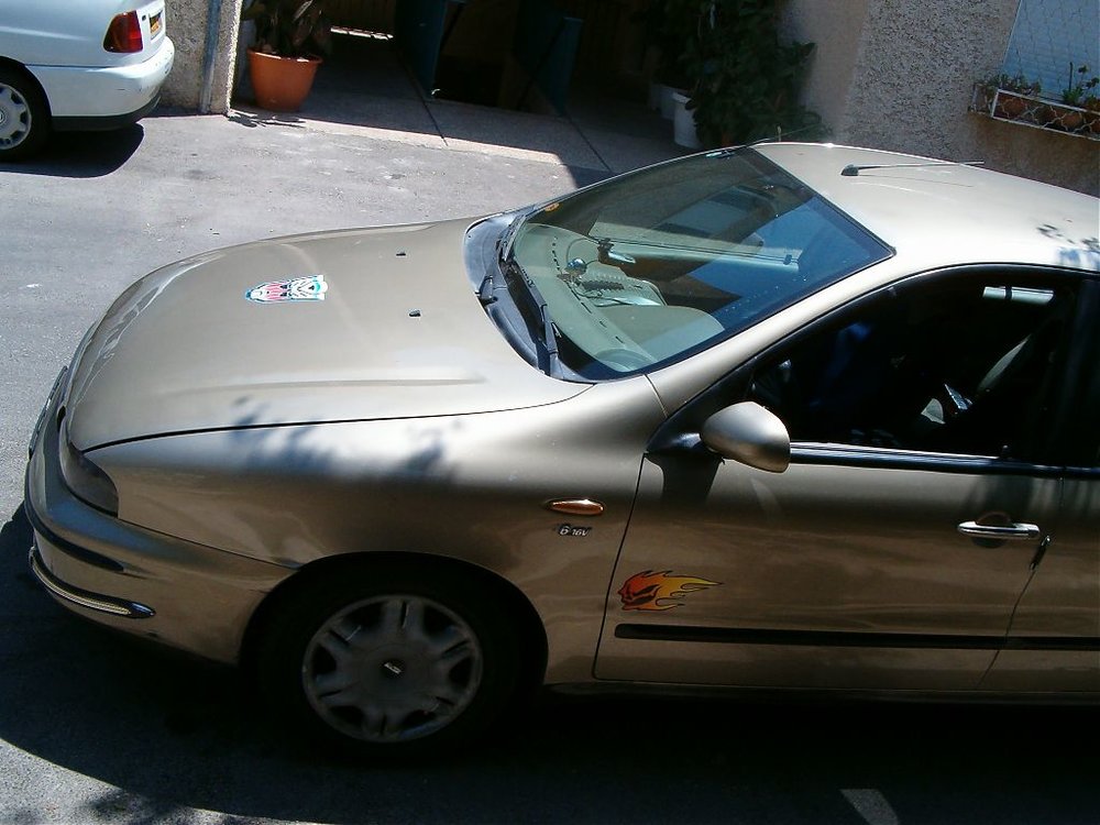 my car befor and after the accident 003.jpg