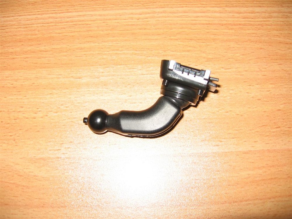 MRR 004 (Large).jpg