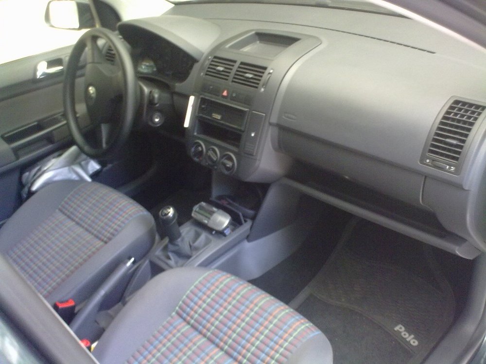 29042010002 small.jpg