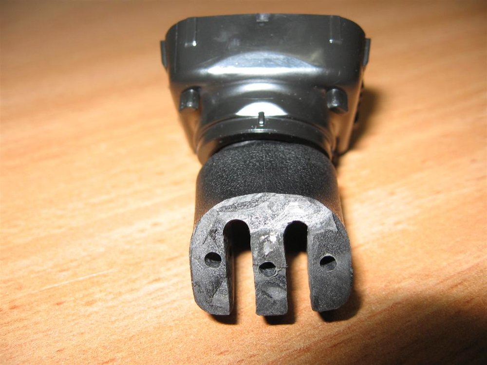 MRR 006 (Large).jpg