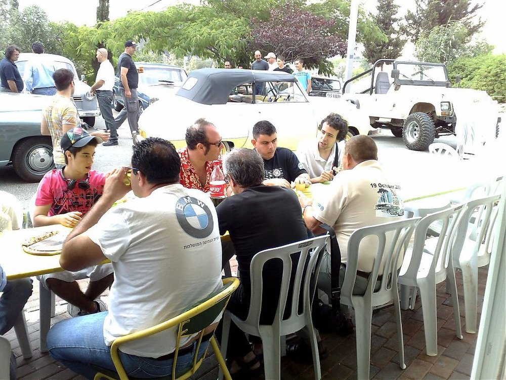 280520102174.jpg