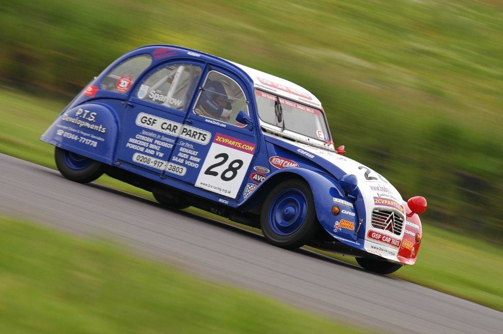 2cvracecar3.jpg