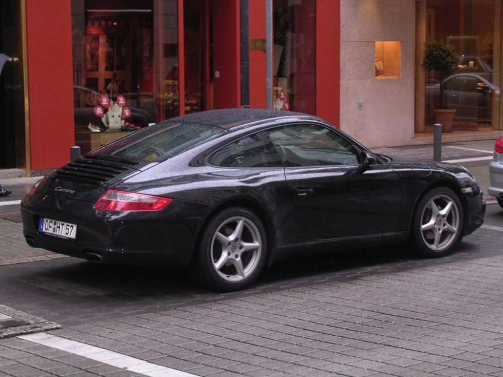 porsche 1.jpg