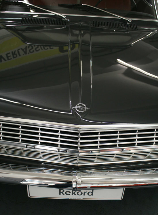 S 100.jpg