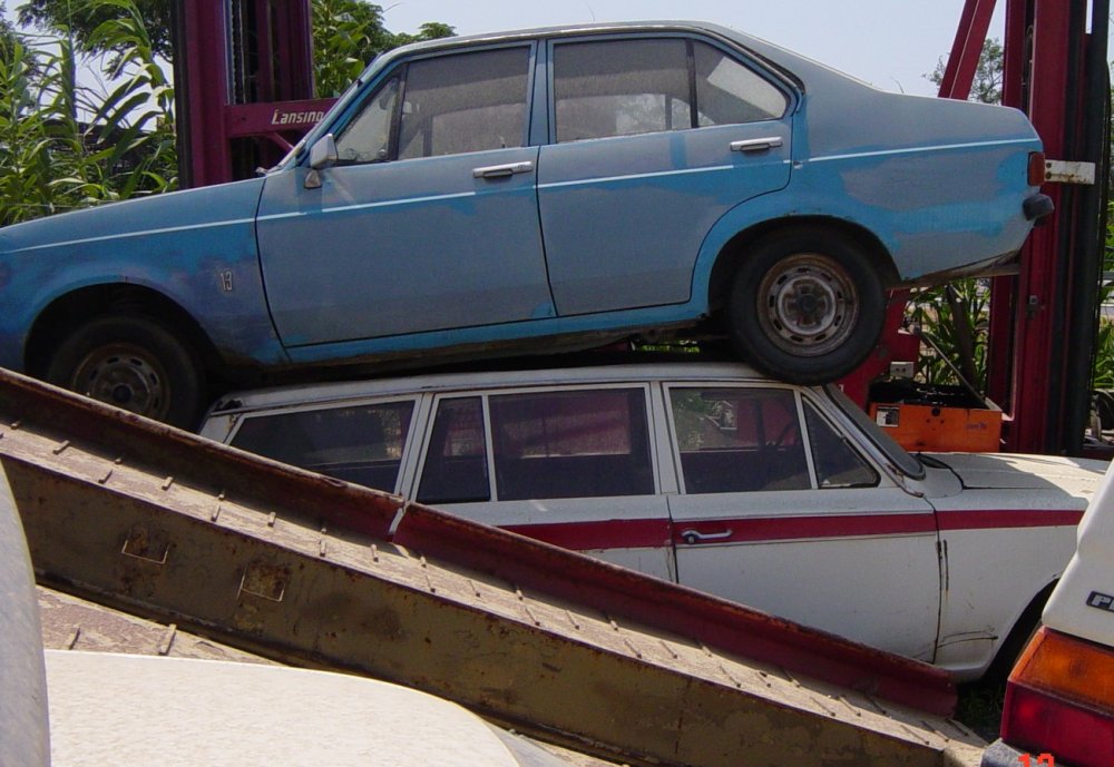 Cortina Mk 1 , Escort Mk 2.jpg