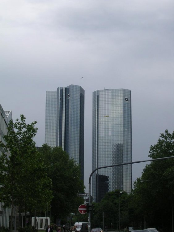 frankfurt 4.jpg