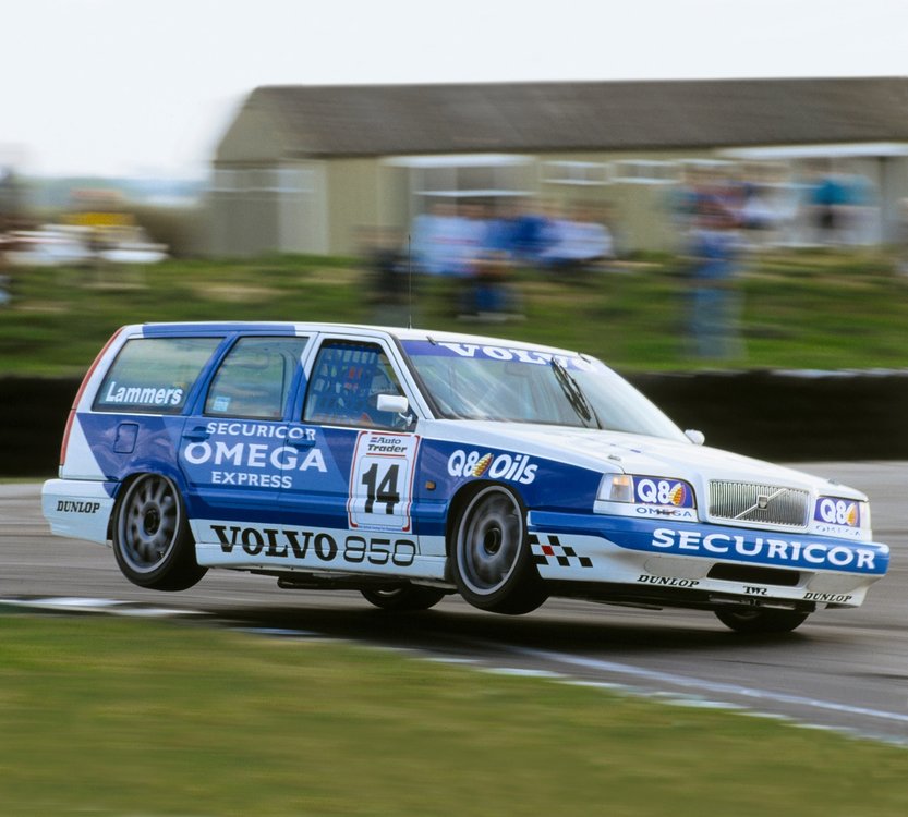60418_Volvo_850_Racing_BTCC.jpg
