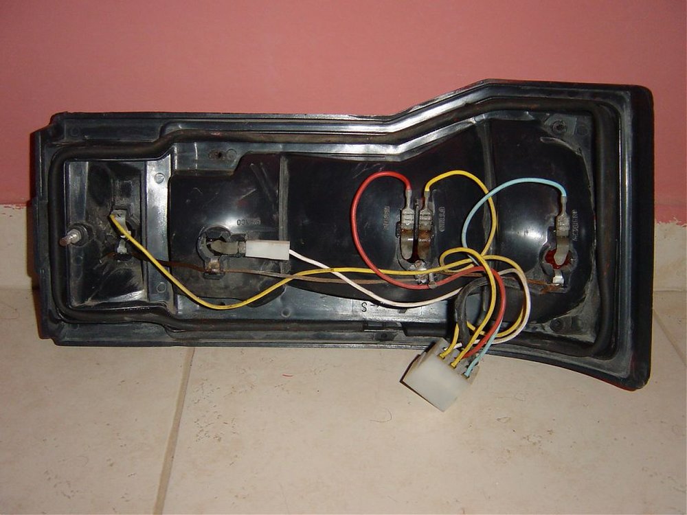 Autobianchi A112 left tail light 3.jpg