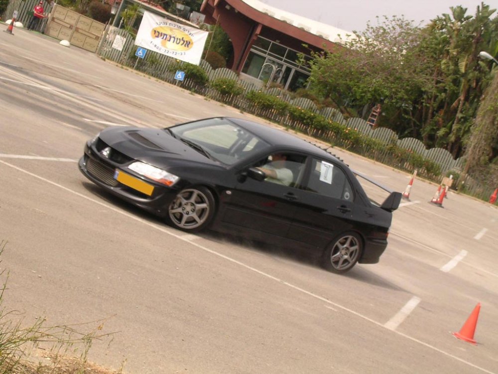 Mitsubishi 5.jpg
