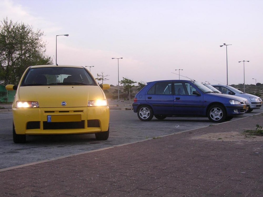Abarth & XS1.jpg
