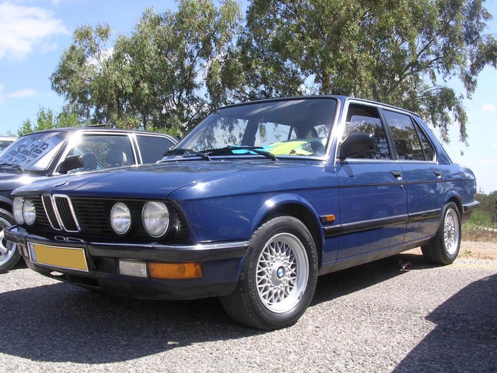 Bmw 3-3.jpg