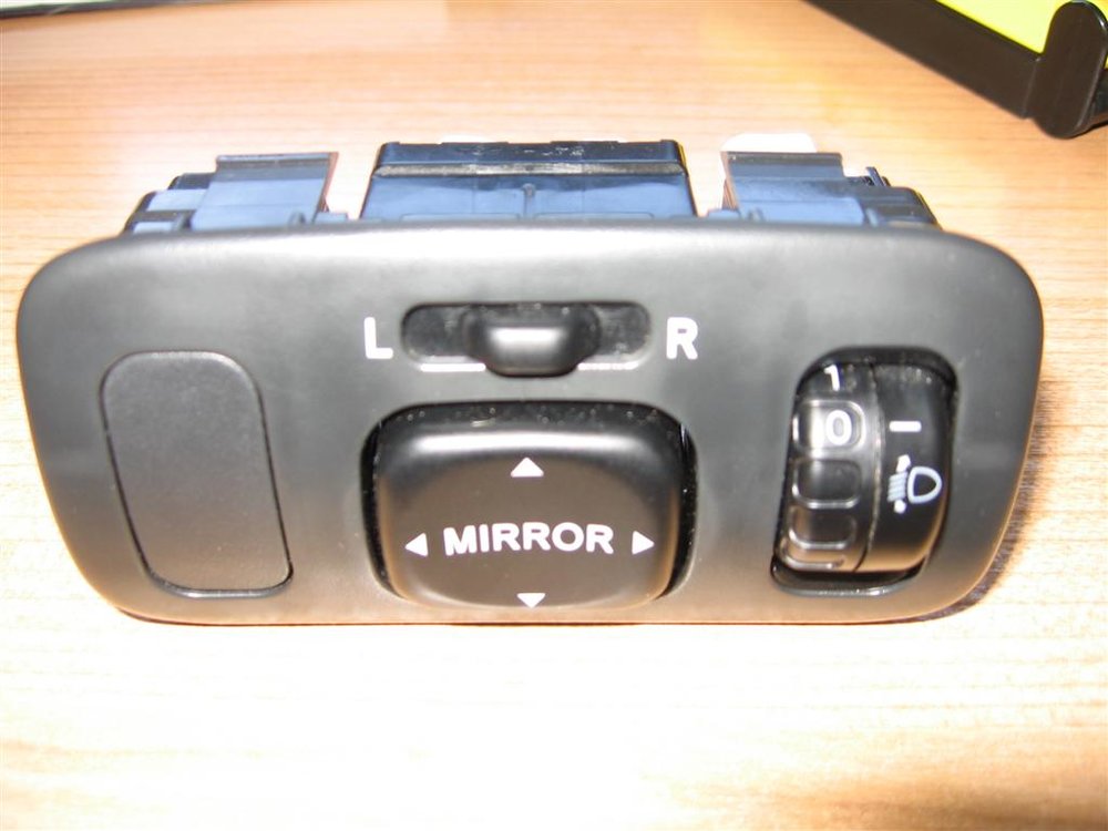 LED 034 (Large).jpg