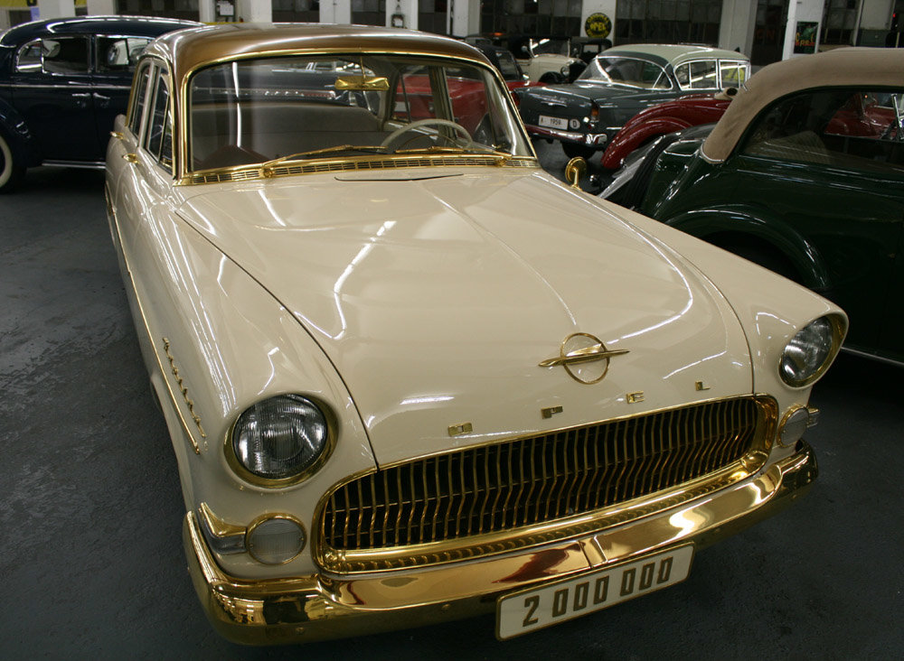 S 064.jpg