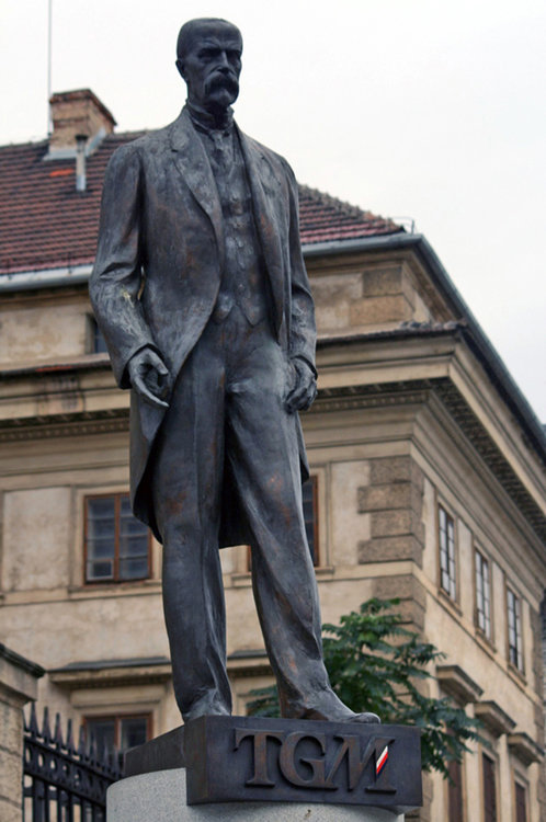 Prague 69-1.jpg